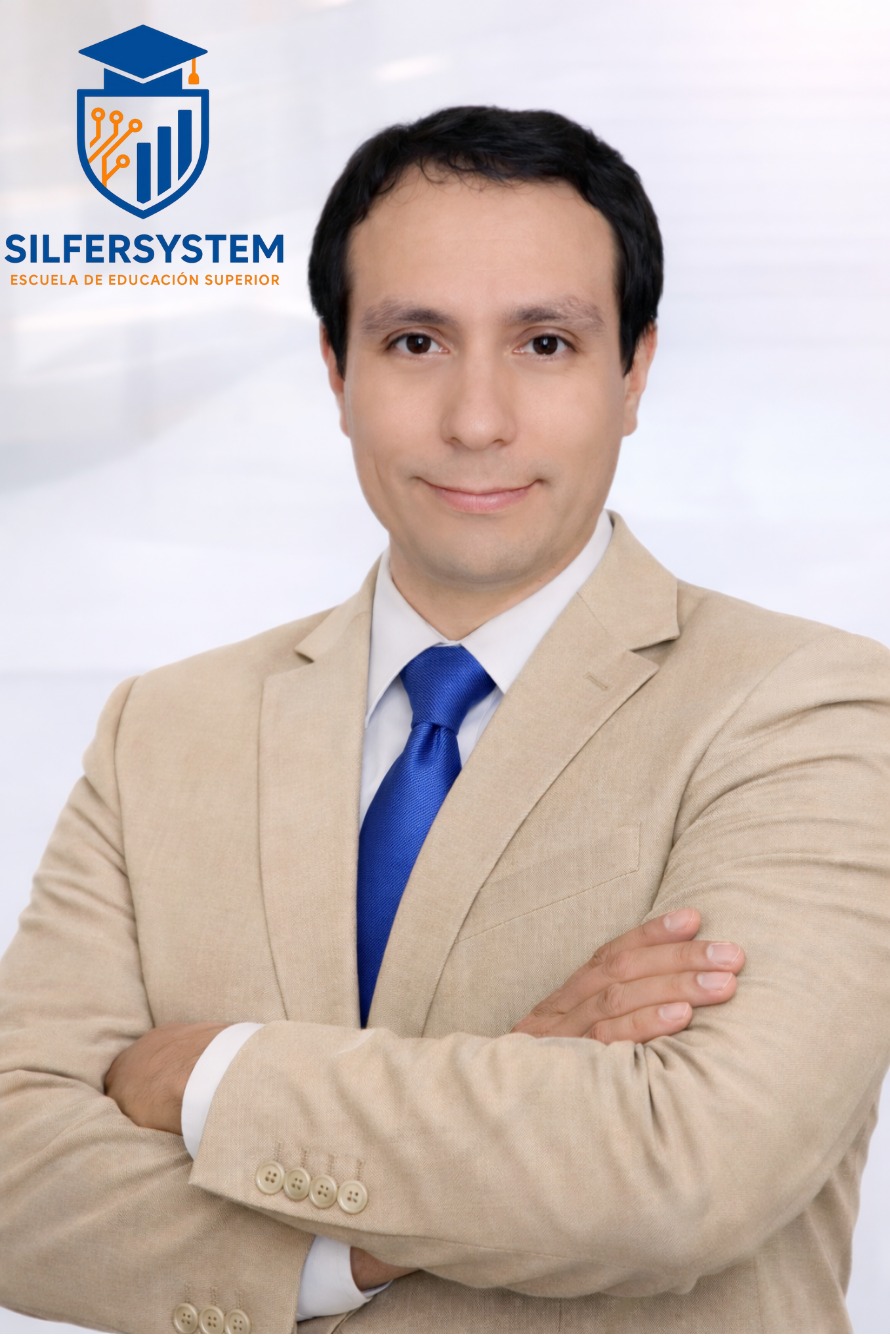 Dr. Iván Petrlik Azabache